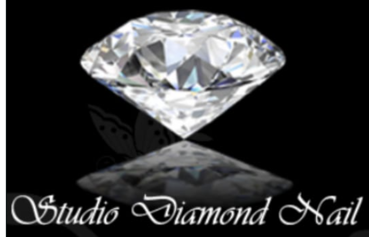 Studio Diamond Nails